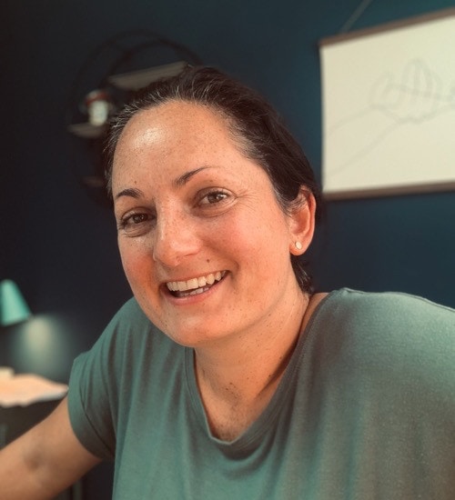 Hi, ich bin Jasmina. Hi, ich bin Jasmina.
